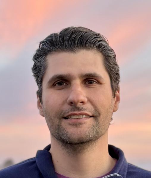 Profile picture of Nik Zhelev